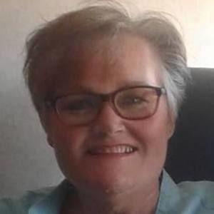 Meet your Posher, Penny romell